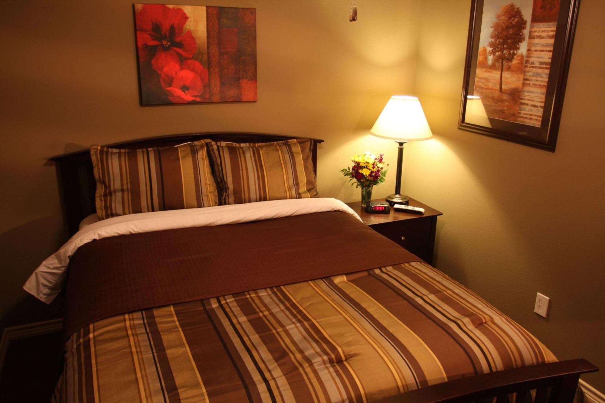 Eagle'S Den Suites Big Spring A Travelodge By Wyndham Exterior photo